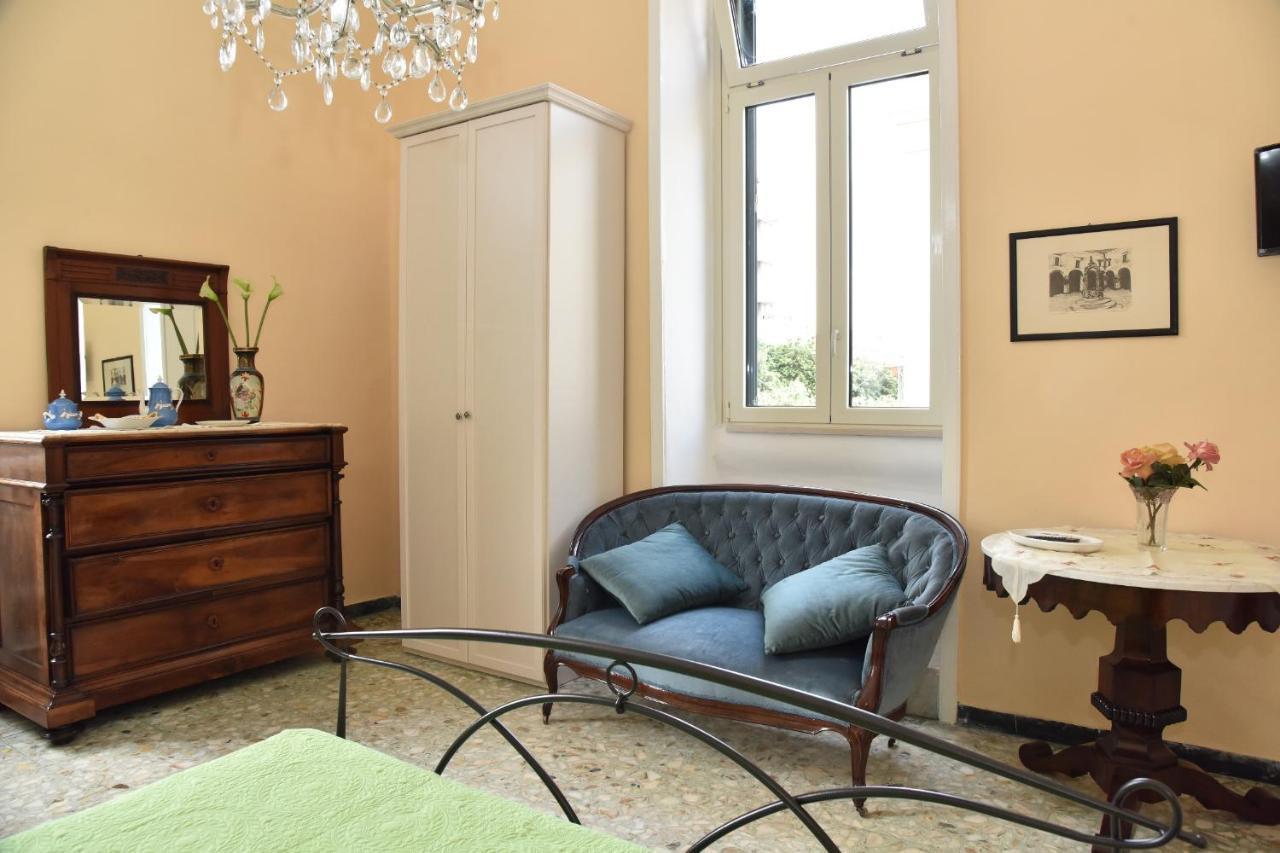 Rosaria Suite & Rooms Lecce Exterior foto